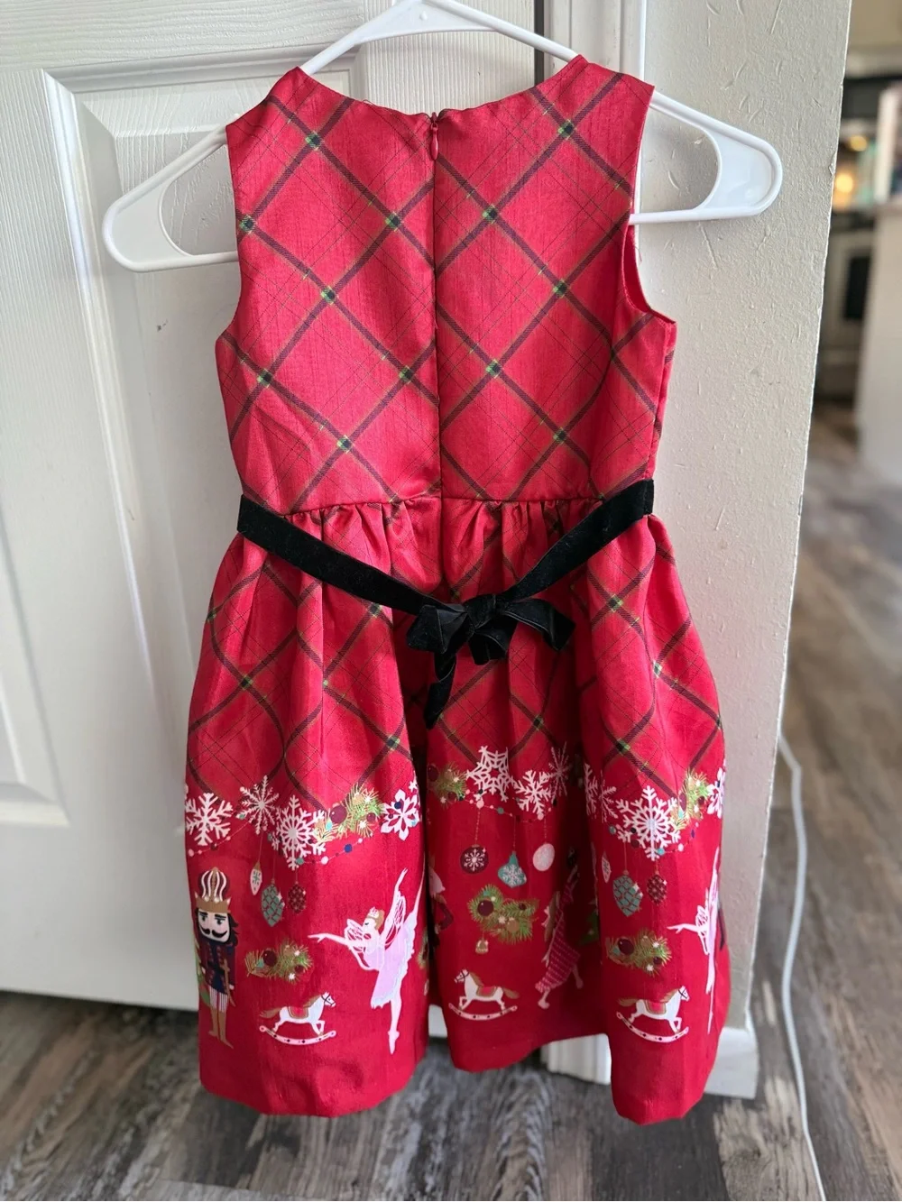 Bonnie Jean Girls Red Plaid Sleeveless Holiday Dress with Black Waist Accent